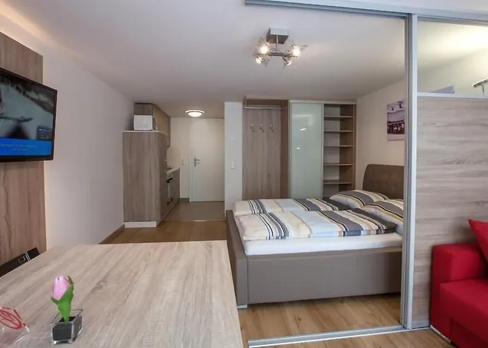 Aparthotel Alpine 4*