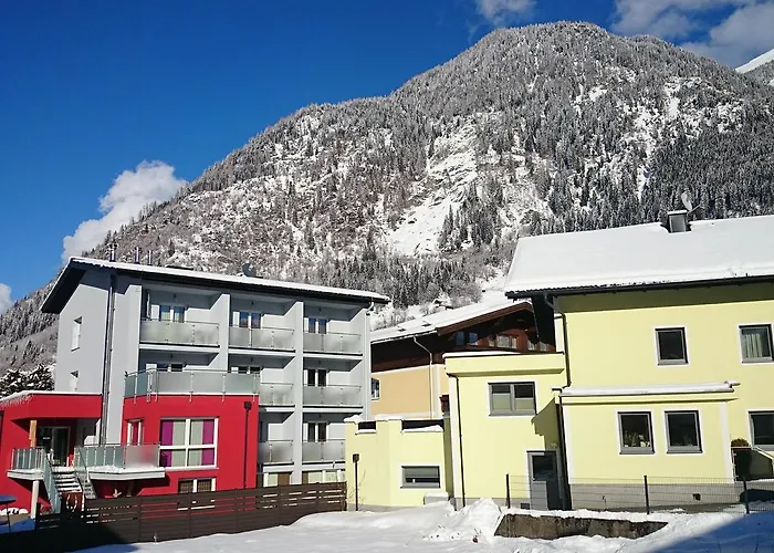 Alpine Aparthotel 4*